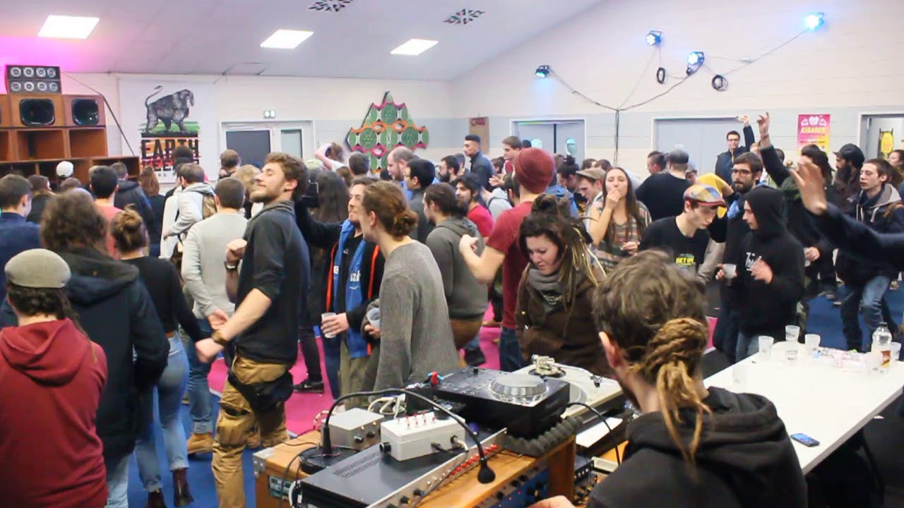 Temple Dub #3 // Melodub sound system play last tune, dubplate vibes
