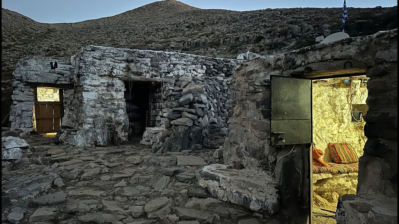 Ξεκινώντας Την ημέρα μας στα 2000 m στα λευκά όρη της Κρήτης.@ΛΕΥΚΑΟΡΗ 