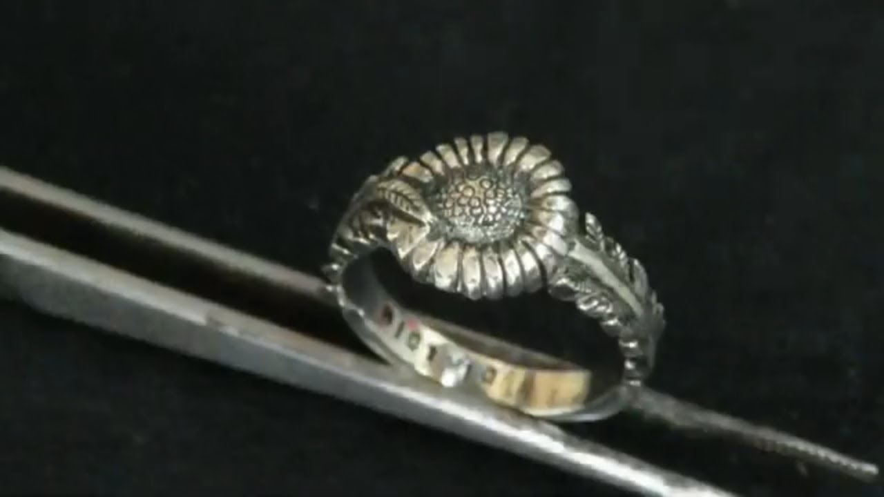 Sun Flower Ring From Scratch in Sterling Silver (925)