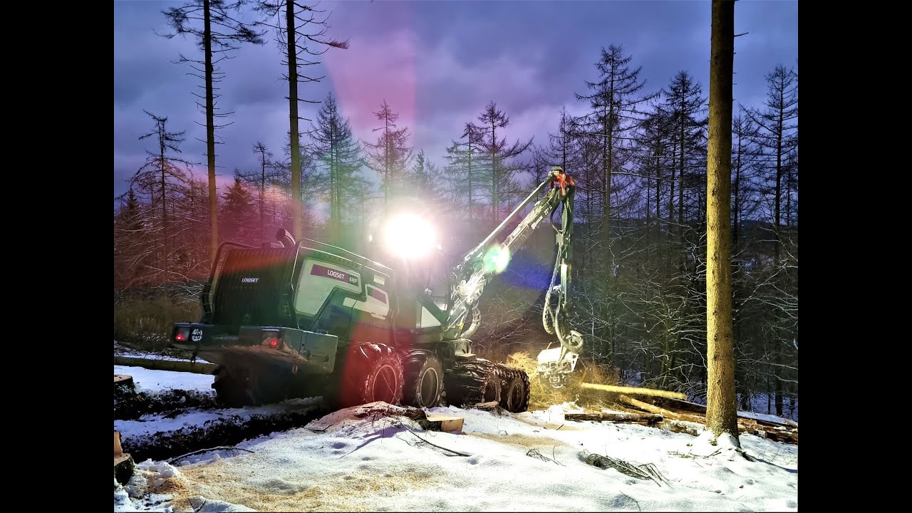 🌲*SnowLogging* • Logset 6HP GTE • *LogsetWeek* • Forstbetrieb Neuhaus • HarvesterAction • Part-1🌲