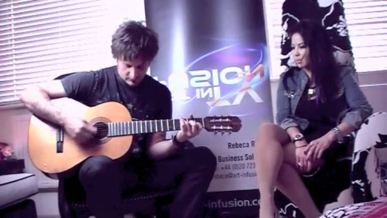 Art in Fusion TV - LEWIS CLAY - Musicians World with Rebeca Riofrio