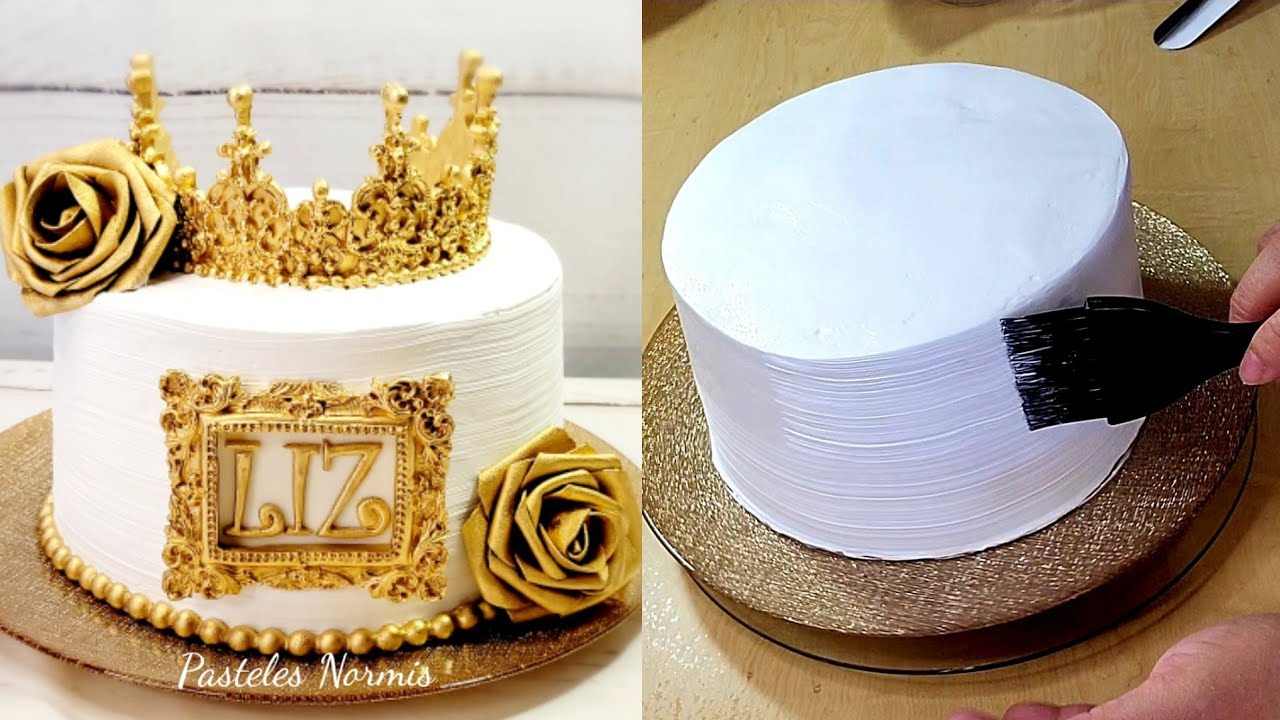 Pastel de princesa blanco con dorado/ detalles en fondant y acabado con cepillo.