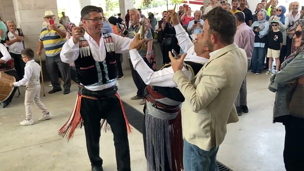 KASTAMONU BOZKURT'TA KÖÇEKLİ KURBAN BAYRAMI KUTLAMASI