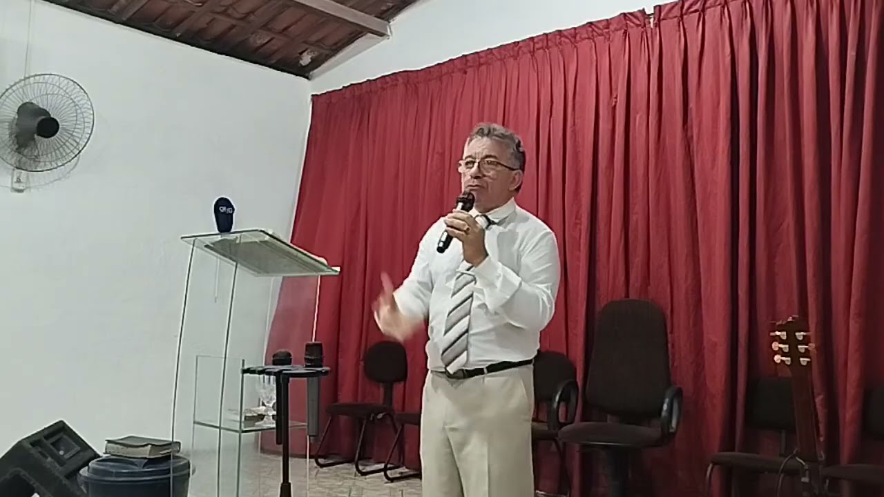 A GRAÇA NÓS FORTIFICAR 