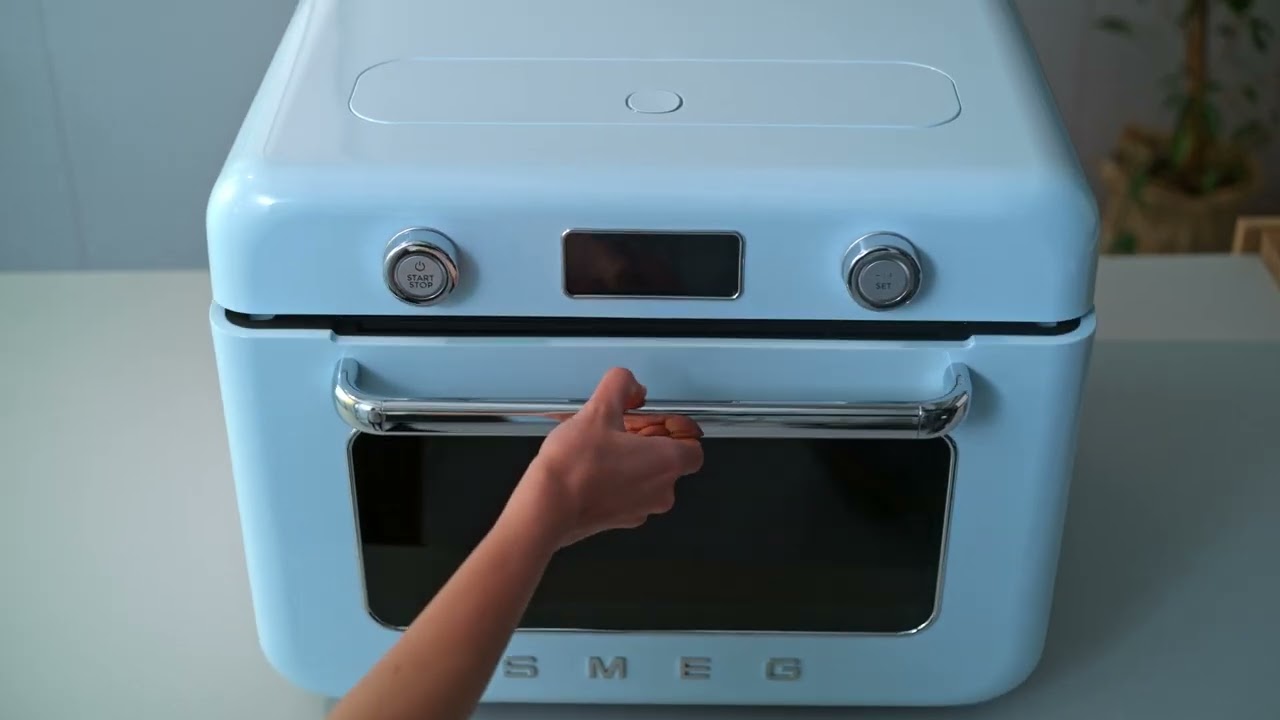 SMEG Mini-four posable combiné vapeur 30 L ANNÉES 50 - COF01