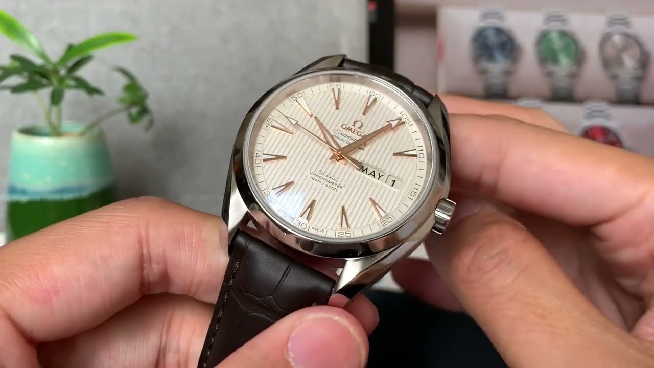 一錶走天涯？ Omega Aqua Terra 年曆錶幫到你～43mm
