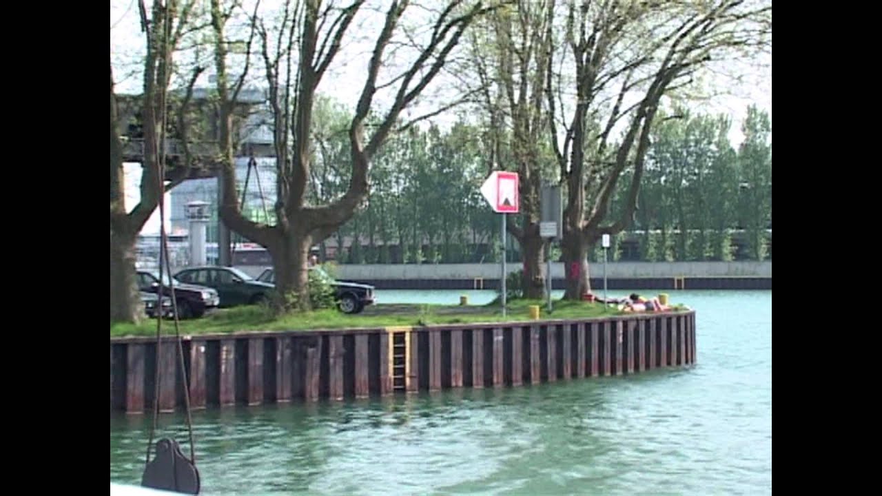 Europas größter Kanalhafen (2000/2006)
