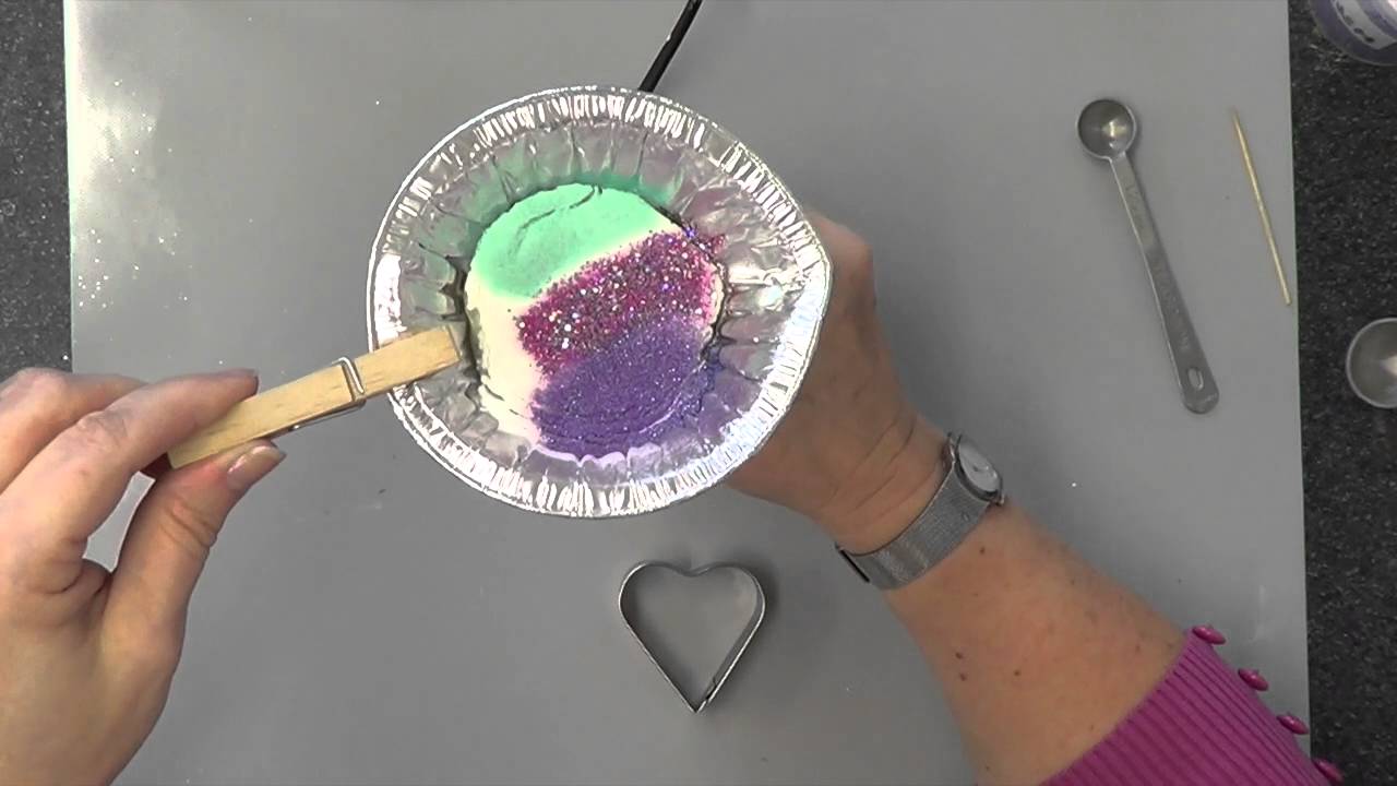 WOW! Embossing Powder Technique: Multi Colour Melt-It