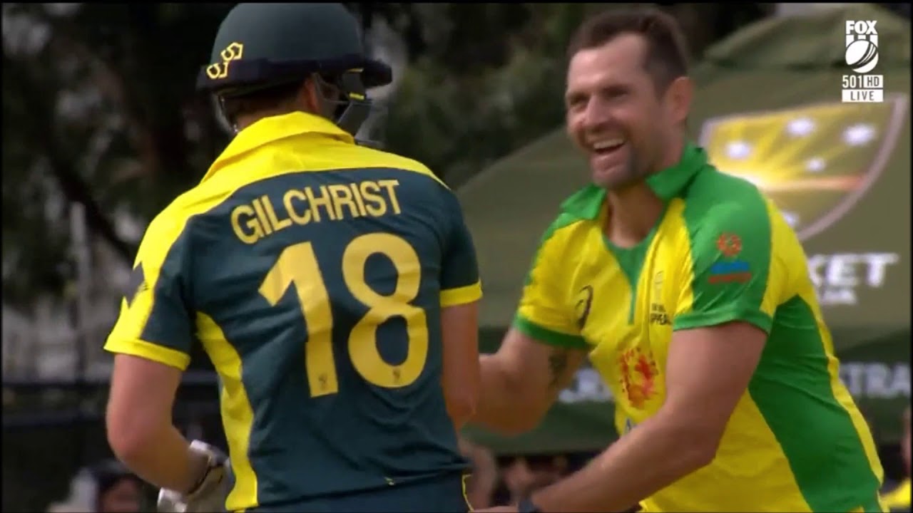 Molly Strano & Shaun Marsh - Domestic player of the year - Australian Cricket Awards 2020