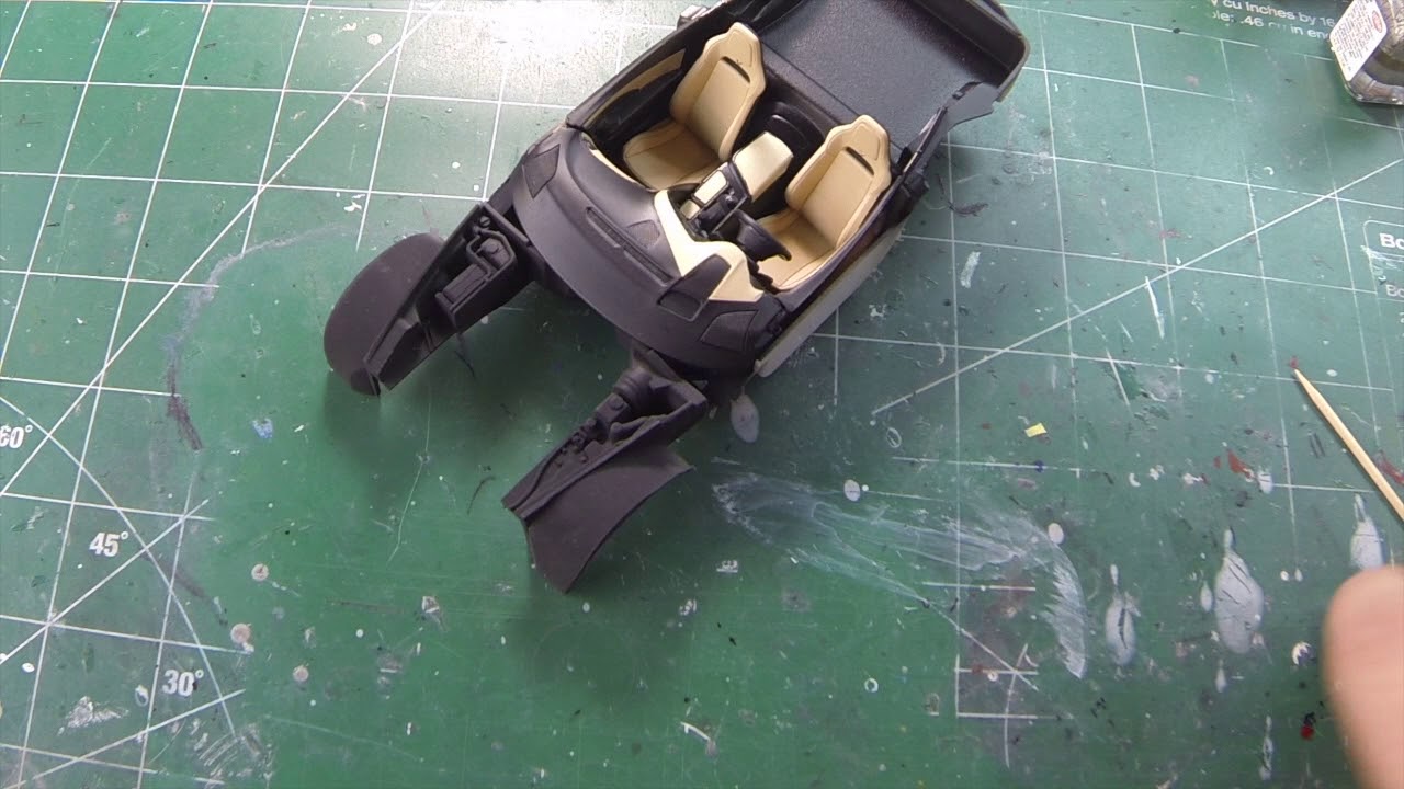 Revell 2016 Corvette Stingray Видео №4