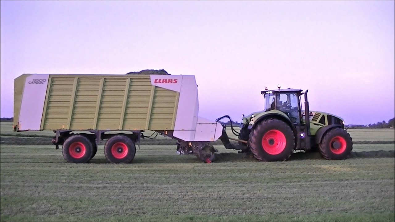 Claas hooibouw demonstratie Kollum 2012 - Claas Axion 930 + Claas Cargos
