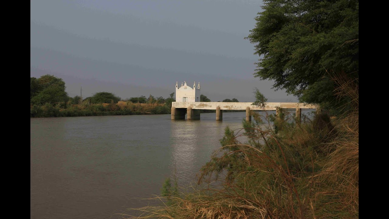 Aik Musafir Ki Duniya by Salman Rashid | E179 | Mosque in a Canal