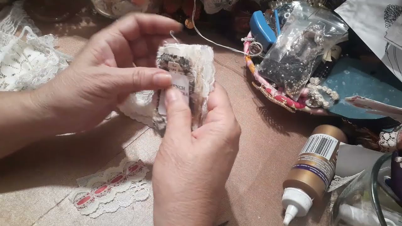 Just Crafting #craftideas #diycrafts #shabbychicstyle #snippet #showandtell #digitalart