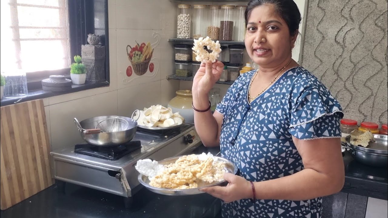 साबुदाणा बटाटा चकली केली..😍 उपवासाच्या पदार्थांच्या ऑर्डर सुरू..😀लाडुबाळ घरी आला..😃.