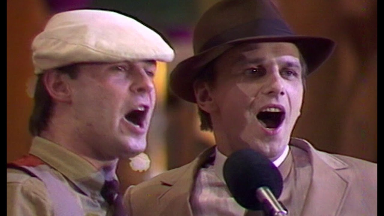 Mazo Putniņu Deja (VIDEO/STEREO AUDIO) - J.Strenga, E.Liepiņš, V.Vētra, R.Zagorskis (1982)