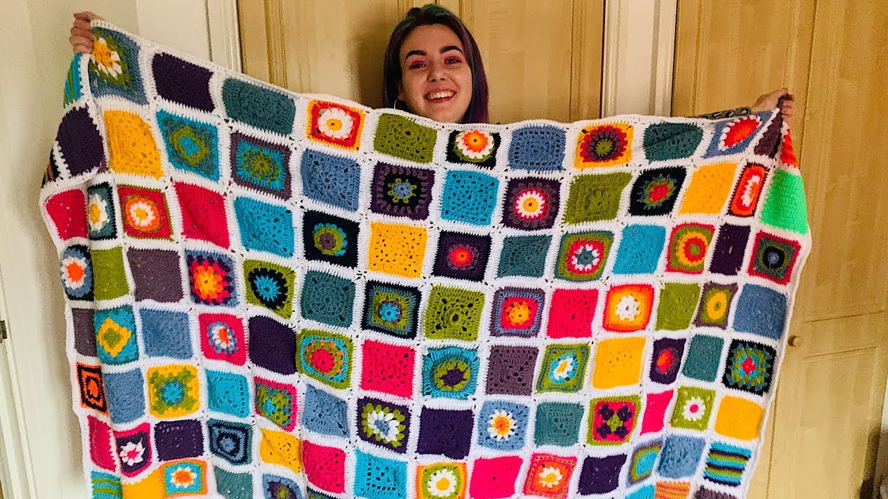 I FINISHED MY 5 YEAR CROCHET PROJECT - Creative Catchup With Bloss