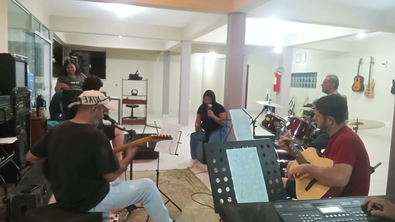 Escola de Música Dó Ré Mi