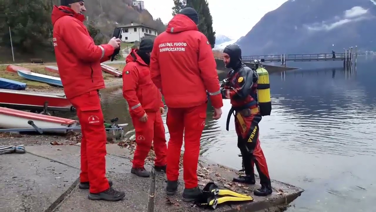 10 dicembre 2022 - Recuperata la Vitara finita nel lago ad Anfo