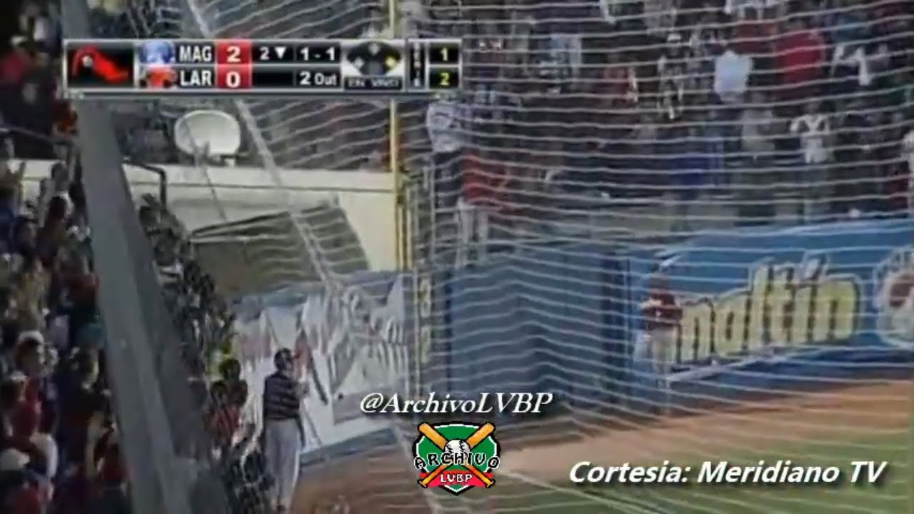 POLÉMICO BATAZO DE ROBERT PEREZ ¿Jonron o Foul? - LVBP FINAL 2012-2013 Juego 4 - Magallanes vs Lara