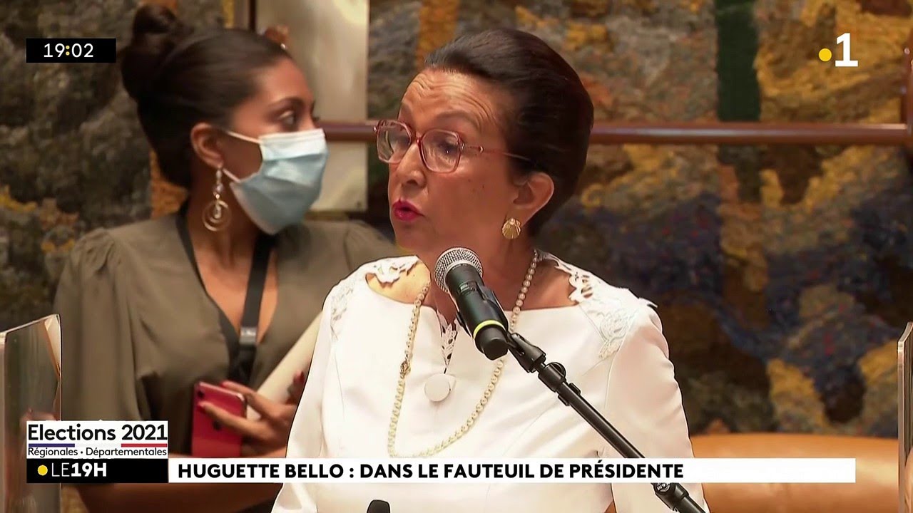 Huguette Bello a officiellement pris ses fonctions ce matin de Présidente de Région