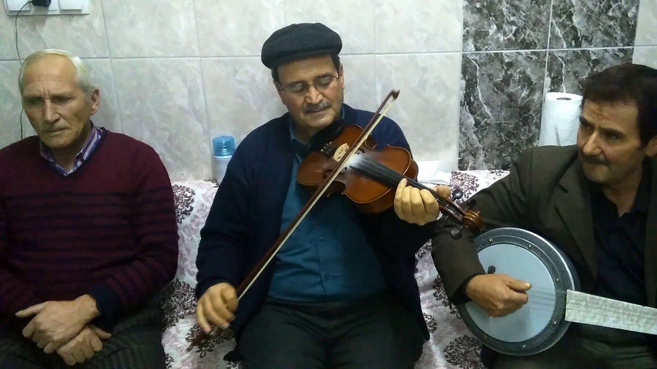 MANİSA DEMİRCİ MAHMUTLAR köyünde ZEKAİ Çıracı'nın ASKER eğlencesinde Recep Gömeç ve köylüleri TÜRKÜ