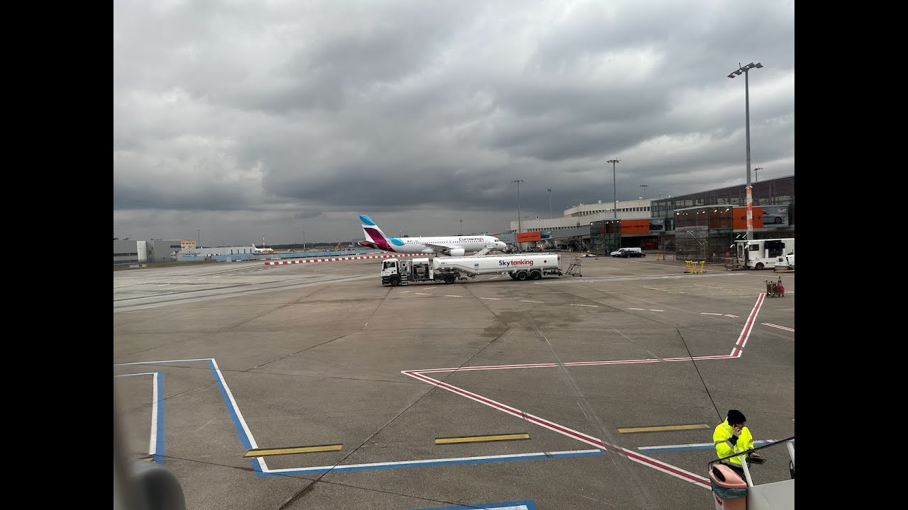 Eurowings EW580 CGN - PMI D-AEWP 6.feb 2025 taxi and takeoff