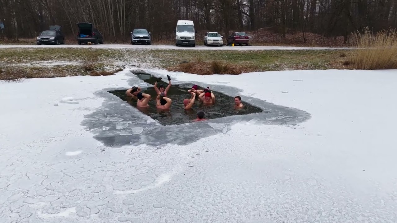 Wspólne morsowanie 25-01-2026 Katy Wrocławskie Żwirownia.