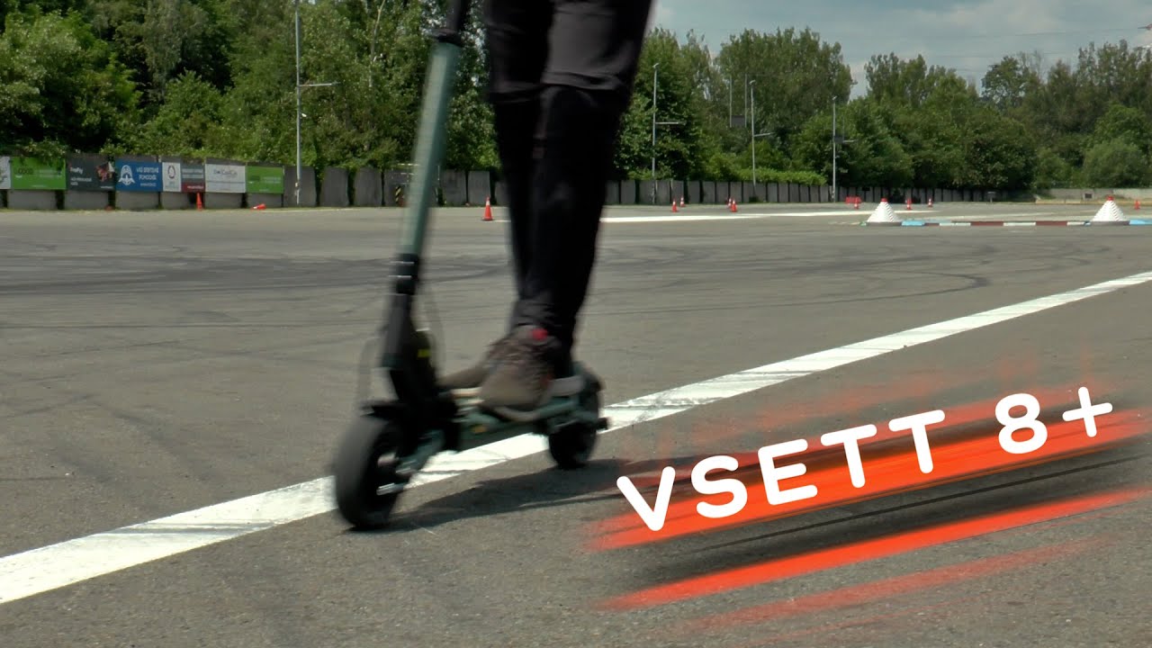 Sháníte ideální městskou koloběžku? Vsett 8+ je mezi nimi královnou. Lepší jen tak nenajdete!