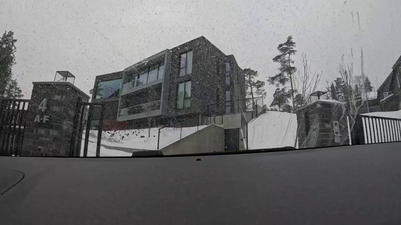 Streaming Live from my #GoPro #Norway #oslo - Going to the first job