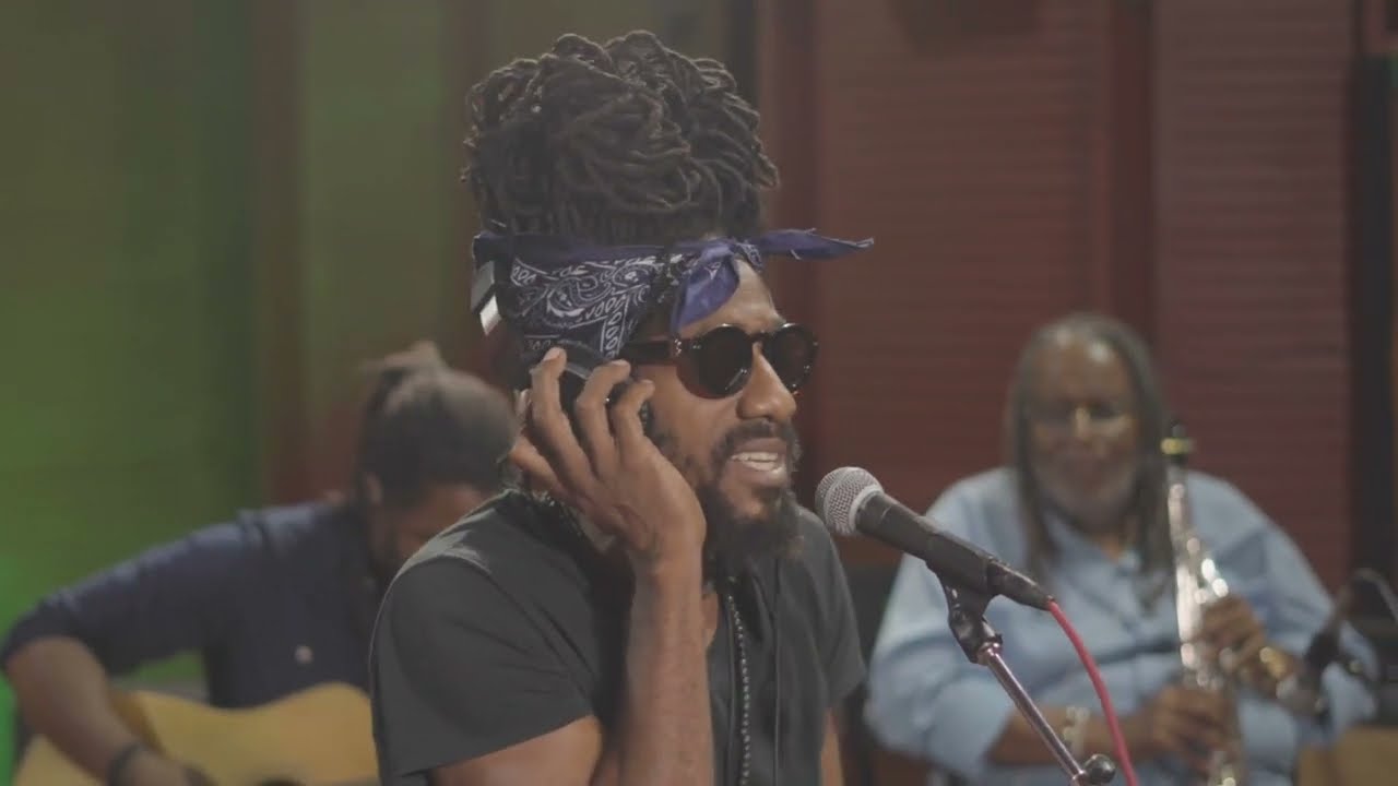 Jamaica World- Rockaz Elements & Chino McGregor (Tuff Gong Live Performance) [Berta Records]