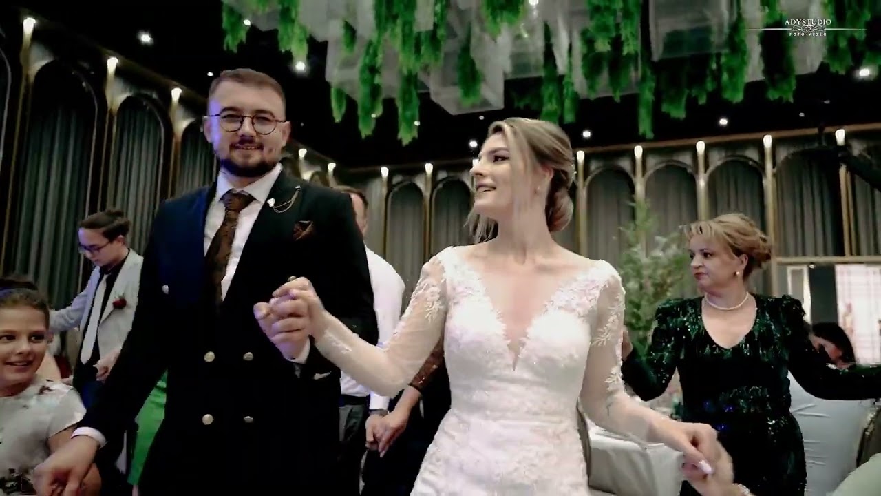 Formația Elegance Botoșani - Program deschidere nuntă Dani&Georgiana Live 2023 🎤🎷🎺🎹🥁