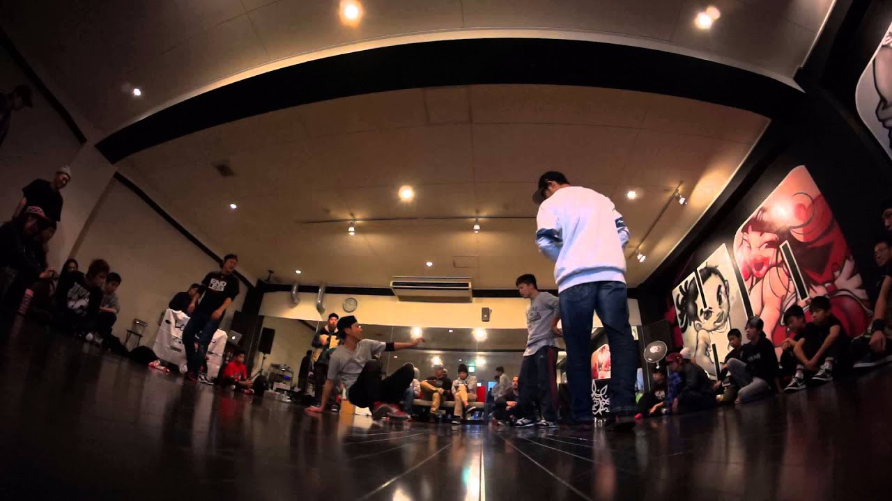 ACITIVE JUNKIES VS DANGEROUS BOMBER @LOCO BATTLE VOL.3 PRELIM LEAGUE