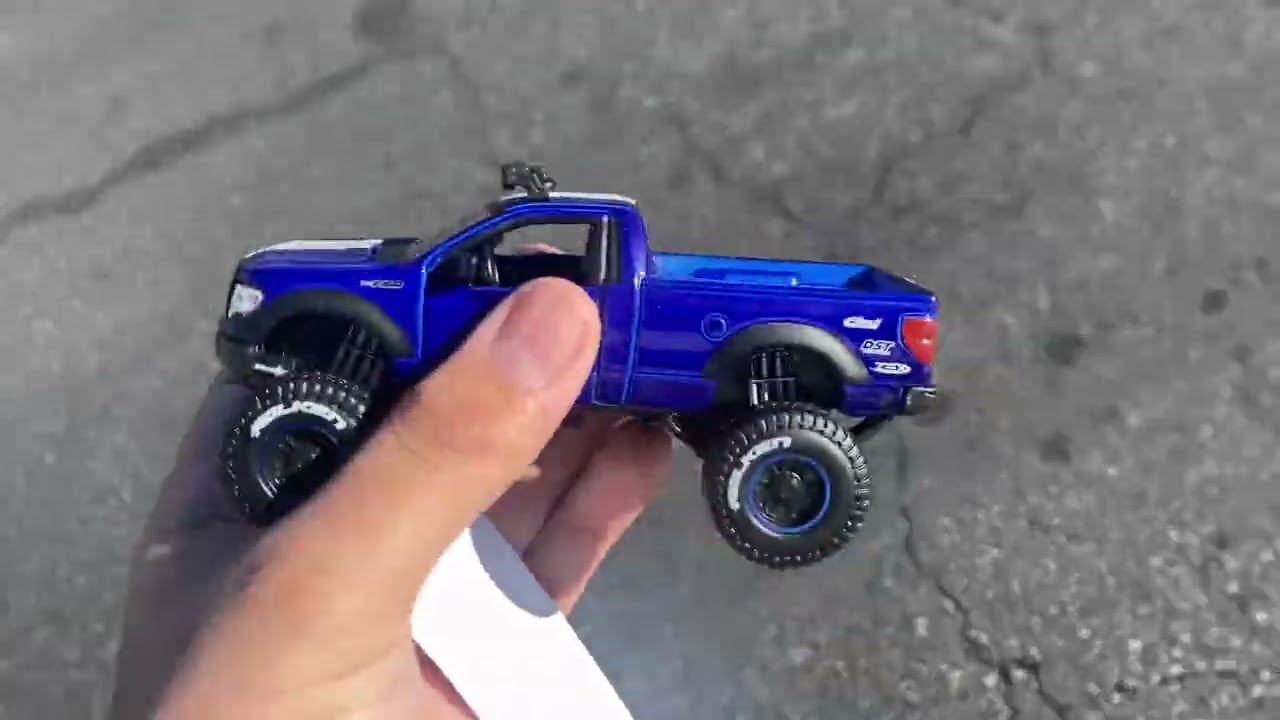 Maisto 1/50 Ford F150 XL 4x4. Diecast Car Episode 144