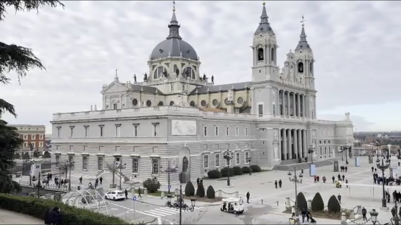 Join Michael Kourosh as he explores the vibrant city of Madrid! 🇪🇸✨