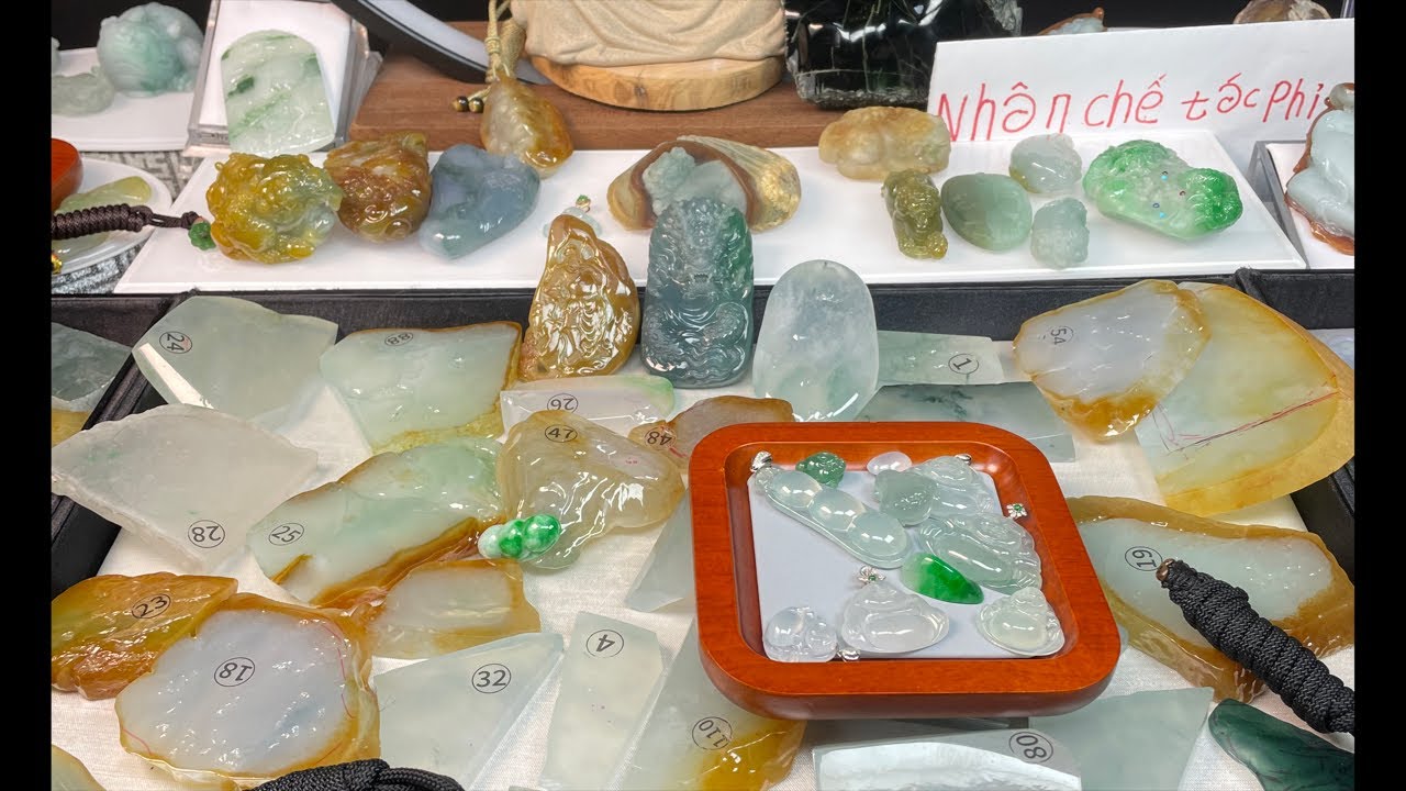 「刻艺翡翠雕刻定制」正在直播！