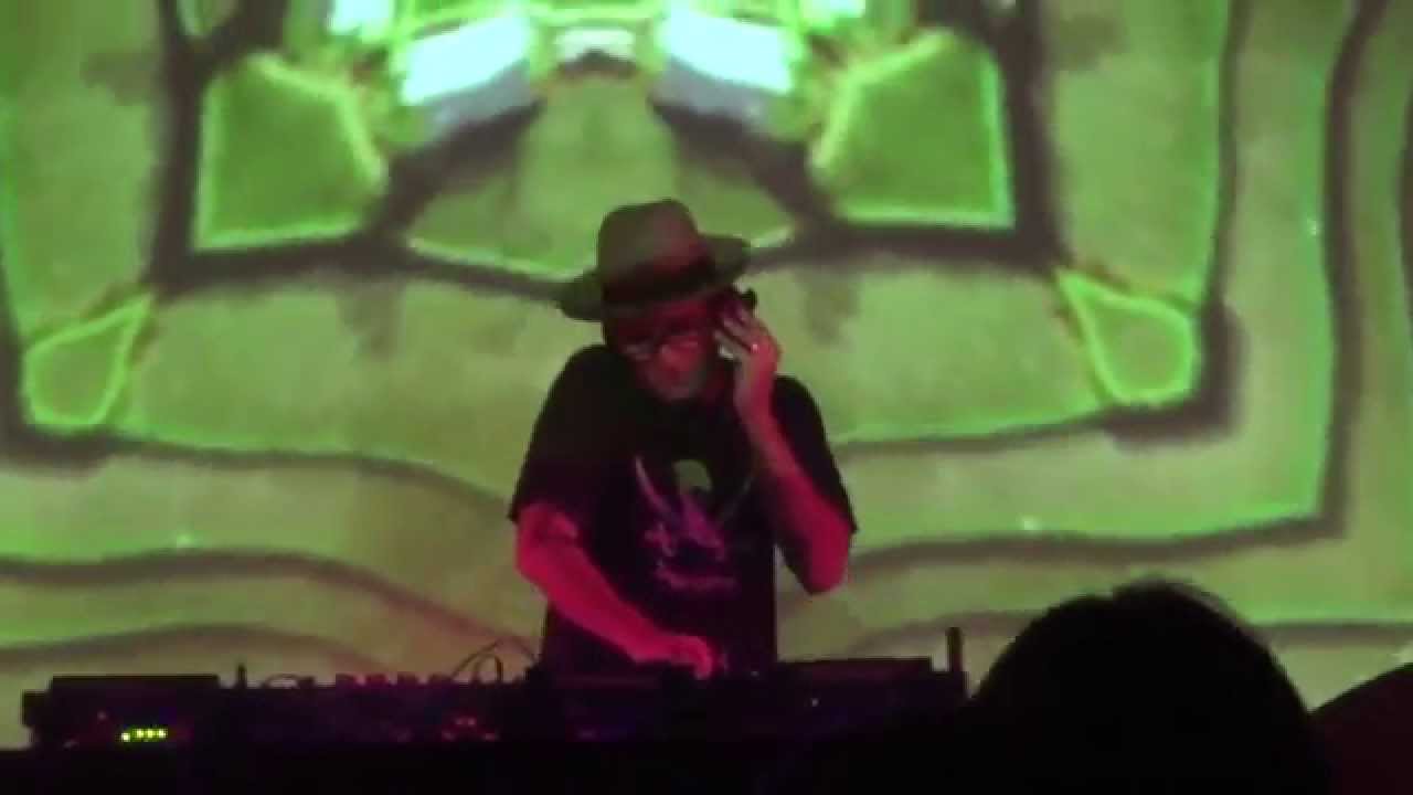 James Lavelle aka Unkle in Saint Petersburg 04.12.14 pt.1