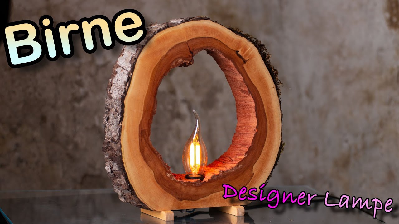 Designerlampe aus einer hohlen Baumscheibe