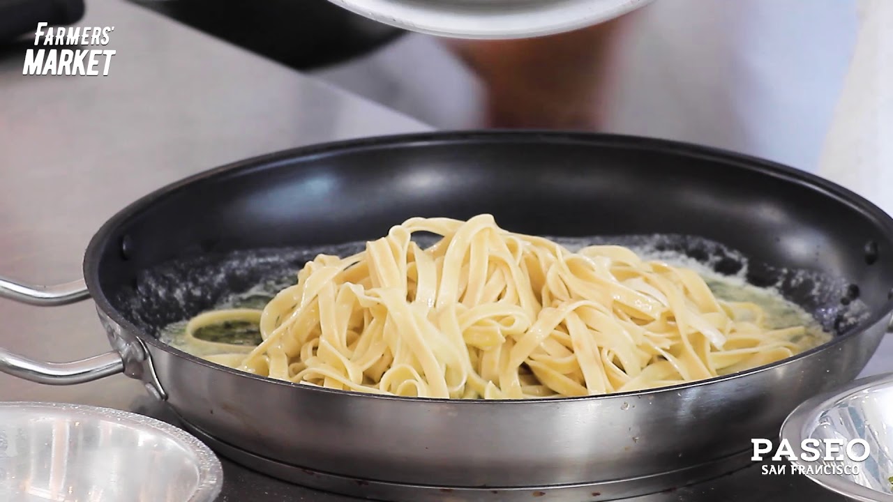 PASTA CON SALSA DE MANTEQUILLA Y SALVIA
