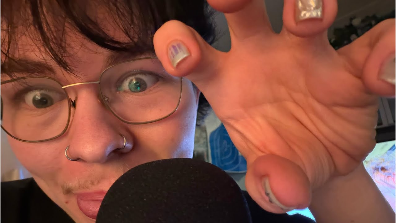 ASMR - Scratching The Foam Cover!!