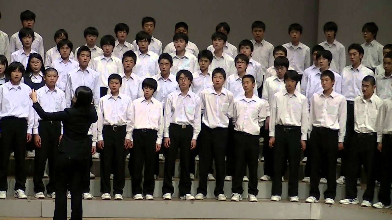 ３年 モルダウの流れ 学年全体合唱