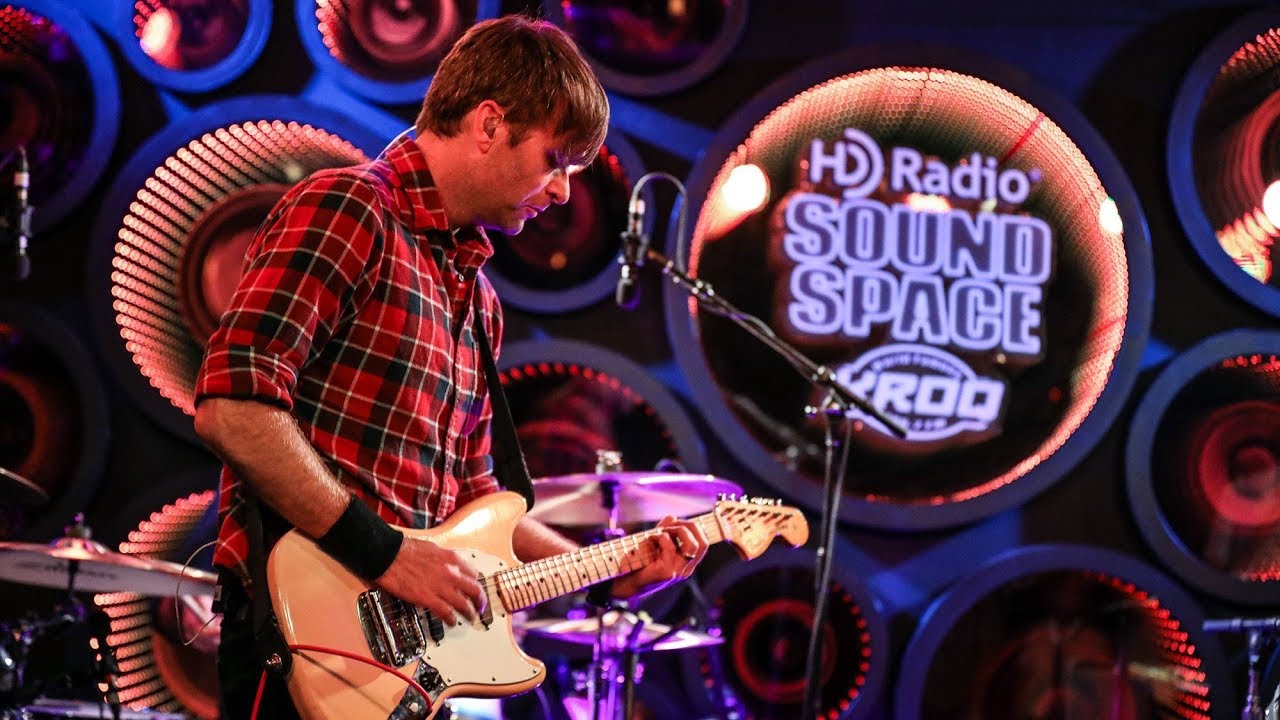 Death Cab for Cutie - Soul Meets Body (Live at KROQ)