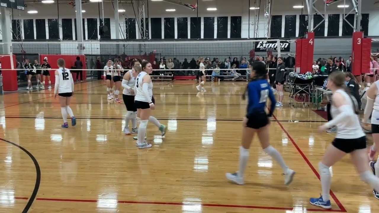 BDV 16 Black vs SWI 16 White