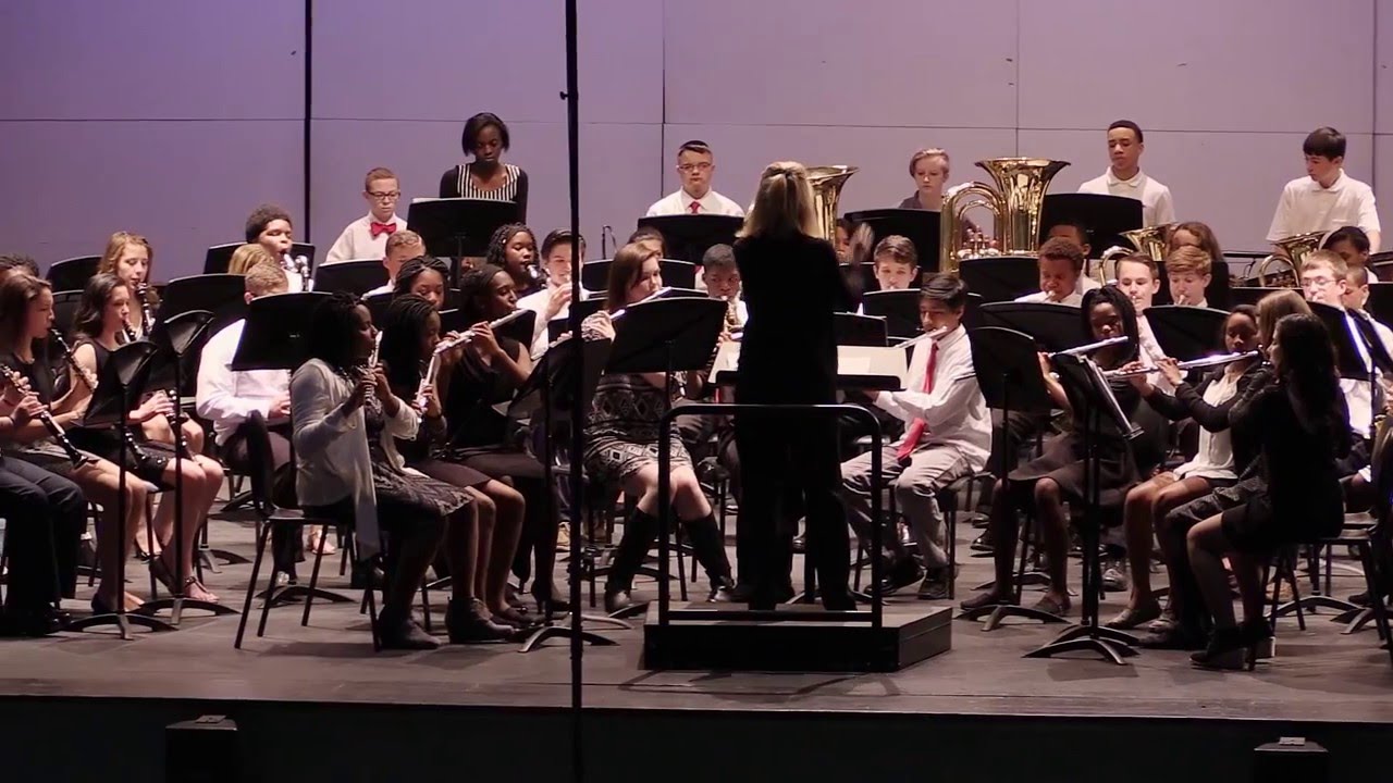 Spring Hill Middle School 8th Grade Band - Spirit Dance - George Farmer