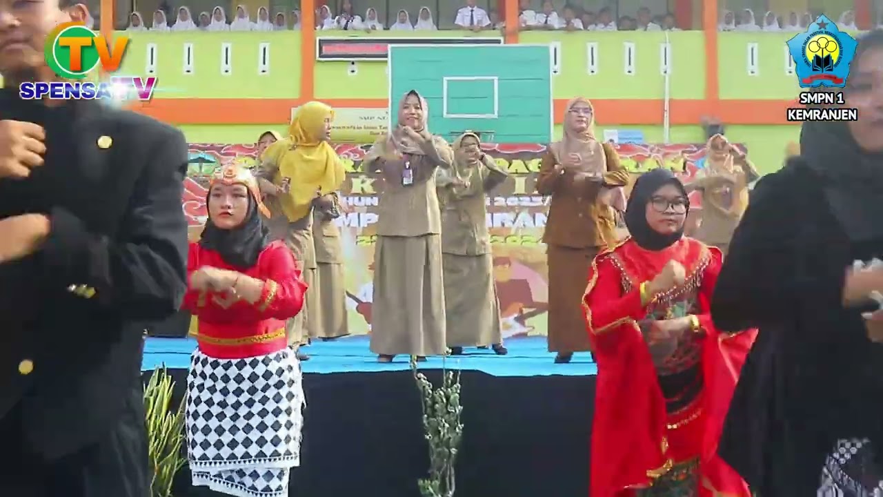 Proyek Penguatan Profil Pelajar Pancasila (P5) SMP Negeri 1 Kemranjen Basis Penguatan Karakter Siswa