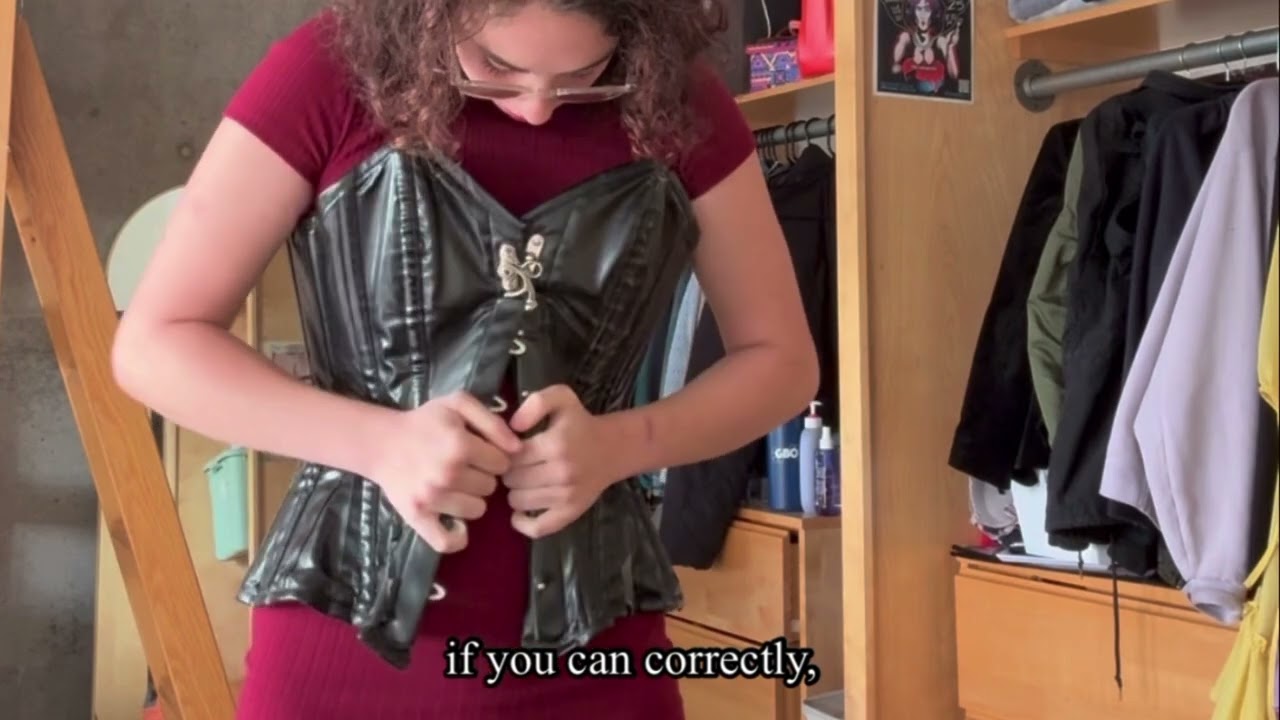 How to Quick Change a Corset (Rocky Horror Picture Show edition)