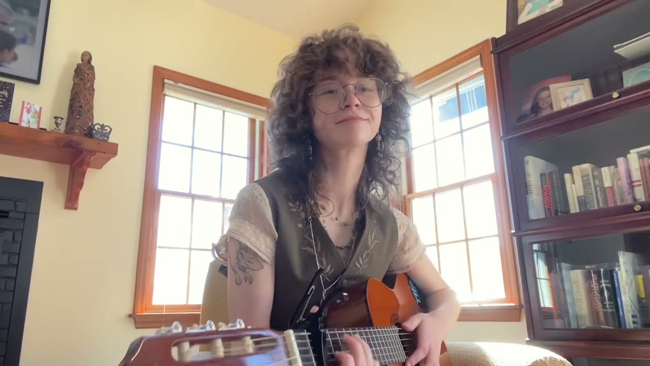 End Of Beginning - Djo cover (When I&rsquo;m Back In Chicago I Feel It)