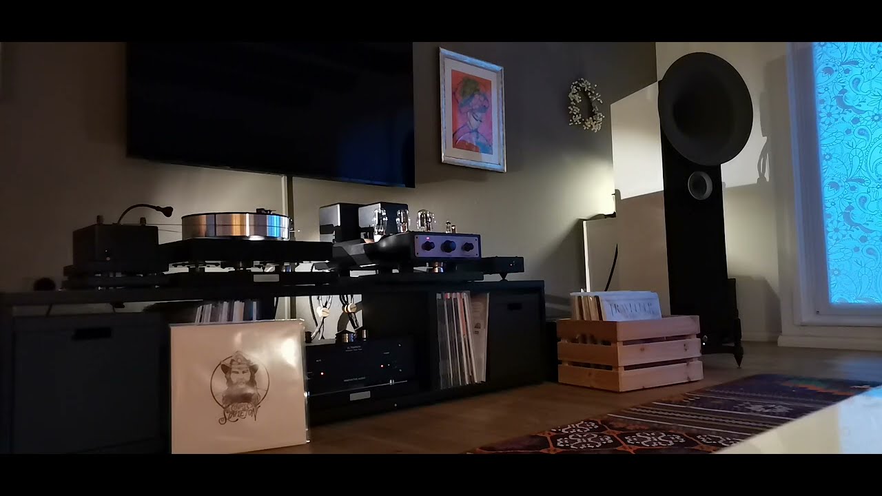 New Audio Frontiers Performance 2A3, Nouvelle Platine , Ortofon SPU Royal,Avantgarde Acoustic UNO XD