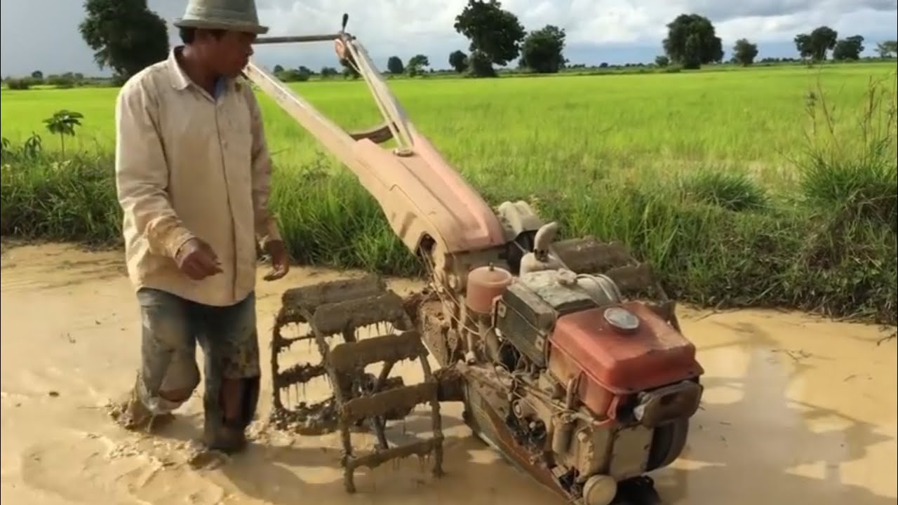 how to make The First Title, Smart Man Method Water Pump Using Tires plowing machine
