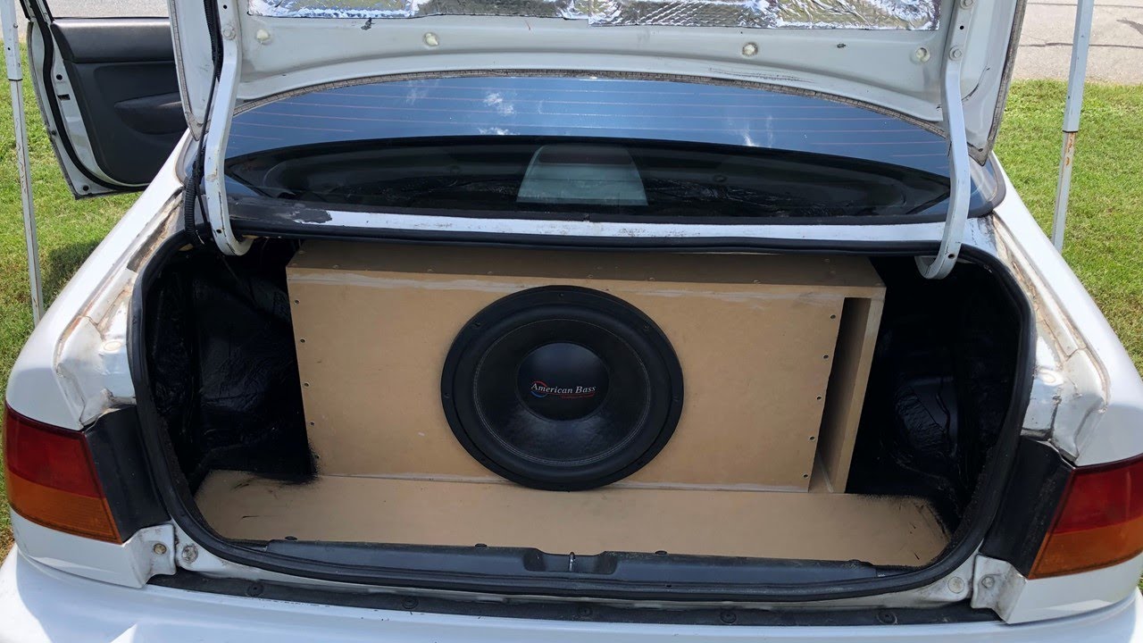 SINGLE SUB TRUNK BUILD ON AN OLDSCHOOL AMP *SURPRISE*