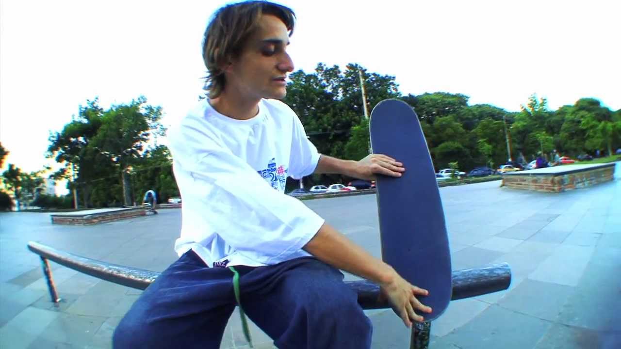 Matriz Ensina - Carlos Iqui - Backside Bluntslide